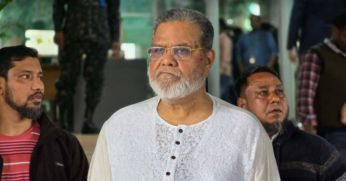 প্রার্থিতা ফিরে পেতে হাইকোর্টে রিট, হাসনাতের প্রতিদ্বন্দ্বী মঞ্জুরুলের আইনি লড়াই