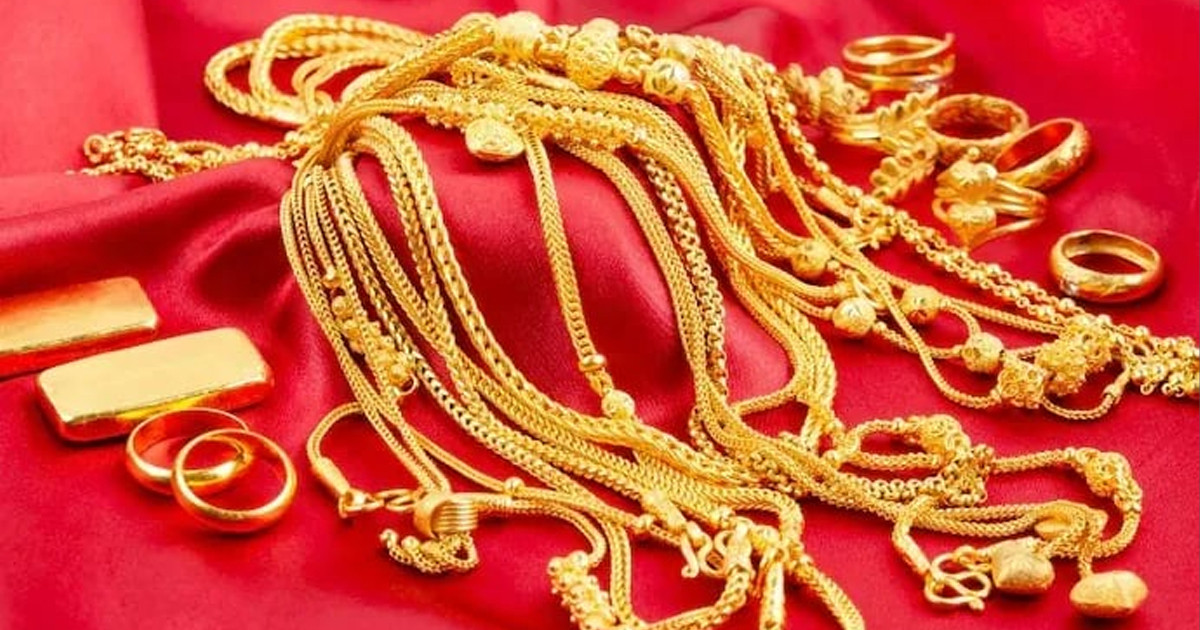  বিশ্ববাজারে স্বর্ণের দামে পতন