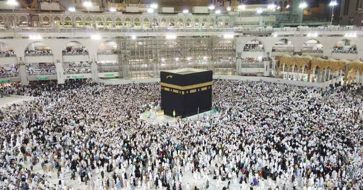 হজযাত্রীরা আল্লাহর মেহমান, তাদের মা-বাবার মতো খেদমত করতে হবে: ধর্মমন্ত্রী