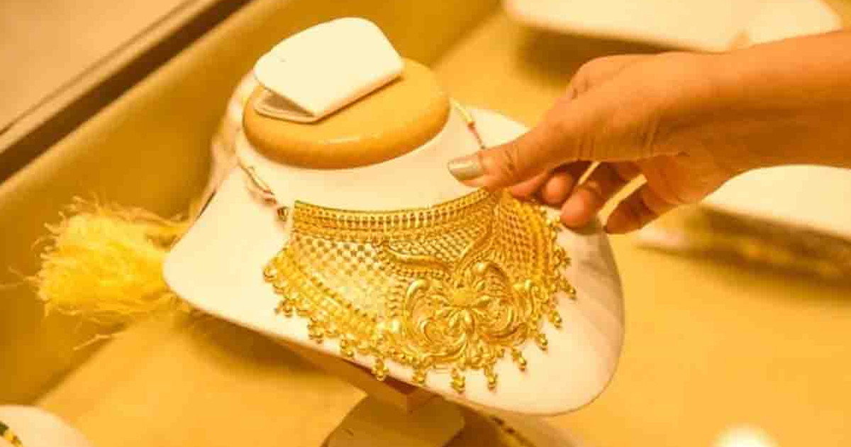 দেশে স্বর্ণের দামে নতুন রেকর্ড, ভরিতে বাড়ল কত?